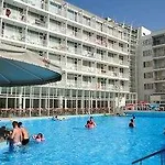 卡罗纳酒店 酒店