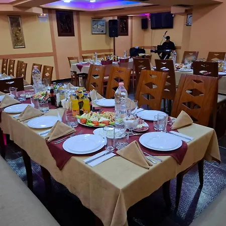 Korona Hotel 3*
