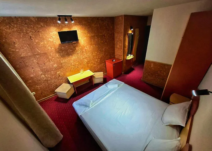 Korona Hotel 3*